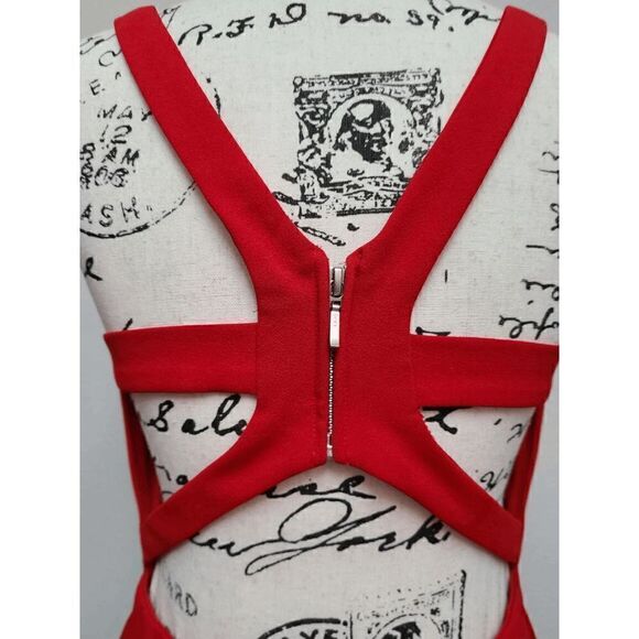 ❤ NWT B. Darlin Strappy V-Neck Sexy Back Clubwear Party Red Hot Dress SIZE M - Picture 9 of 15